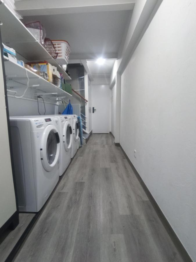 Mini Loft Apartment Becerril de la Sierra Luaran gambar